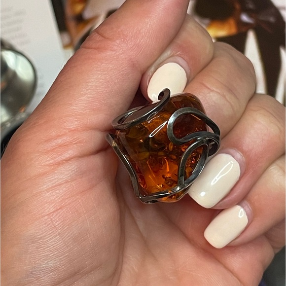 Unique Vintage Sterling Silver Ring With Large Caged Amber Stone Size 8 - Picture 2 of 9